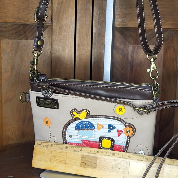 Chala Crossbody Bag with Camper Design - Picture 6 of 15